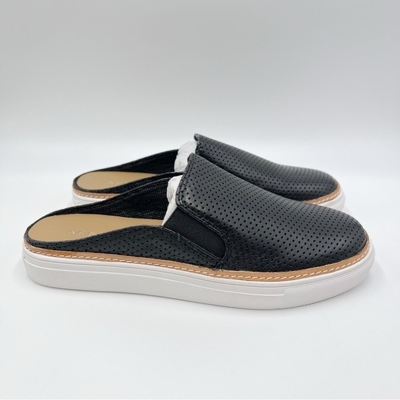 Aerosoles Women's Niagara Black Leather Slip On Mules Sneakers Shoes  Size 6 NEW - Picture 2 of 13